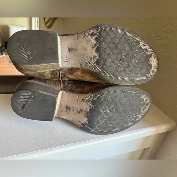 Circle G by Corral Studded Concho Ankle Boots Q5003 Brown Size 8.5 - Picture 8 of 12